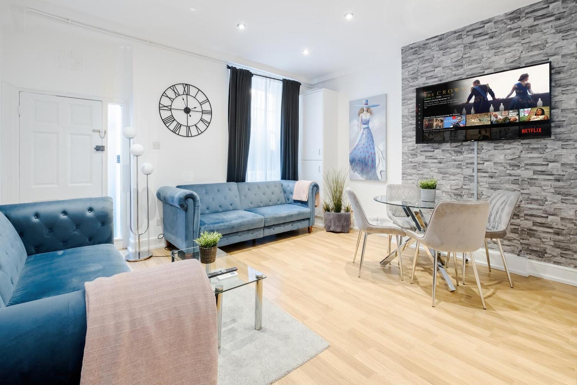 Large One Bedroom Apartment In Marylebone London Exterior photo